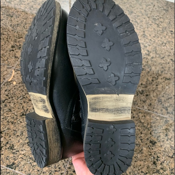 Steve Madden 💖 metal bits boots. - Picture 8 of 10